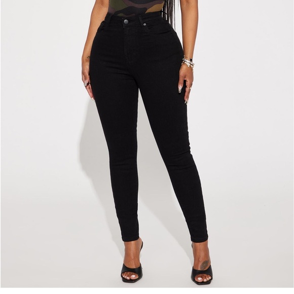 Women's Black Skinny Jeans - Picture 1 of 6